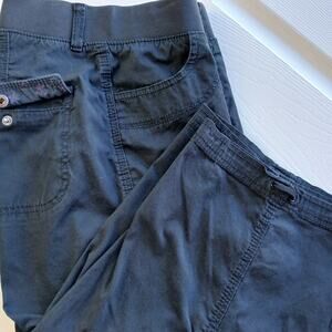 Lee Relaxed Fit 1889 Capri Pants 12 Medium black cargo style elastic high waist